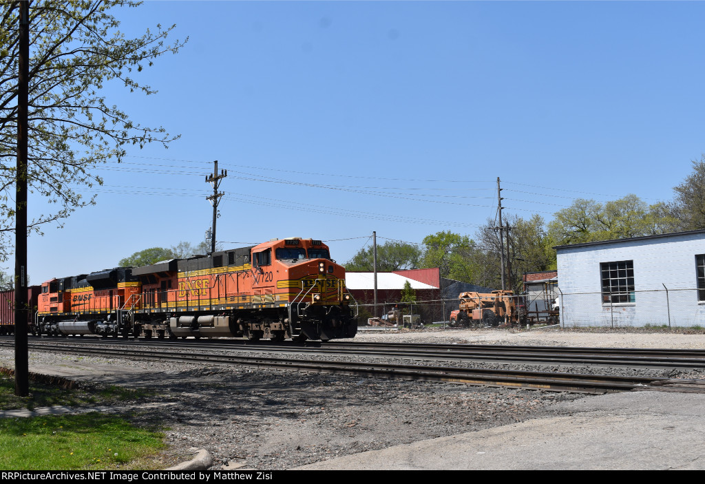 BNSF 7720 9074